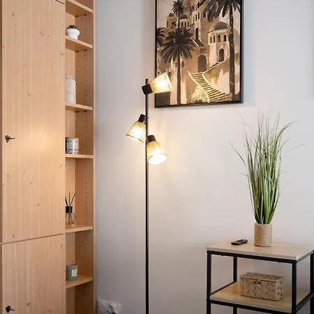 Bord De Appartement